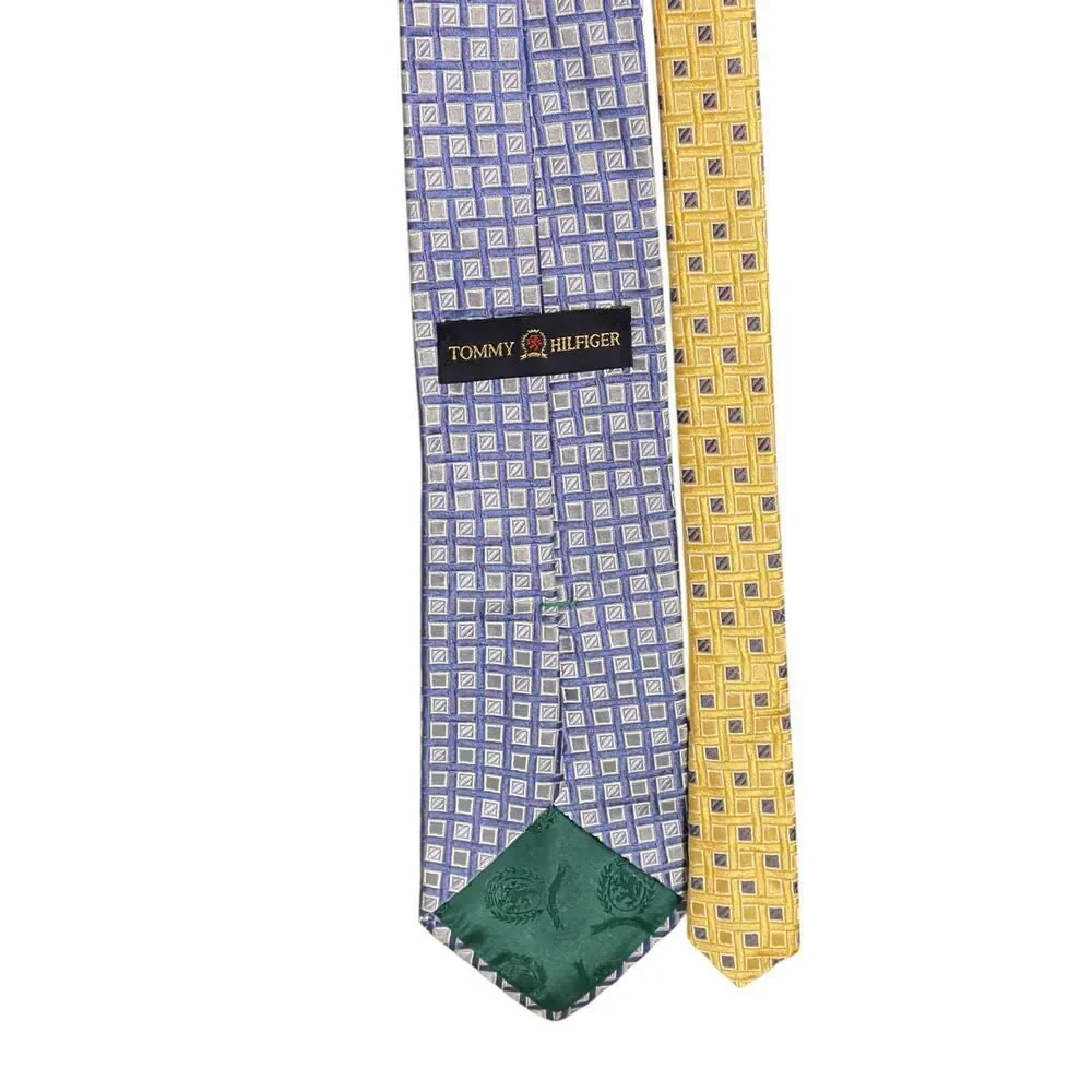 Vintage Tommy Hilfiger 100% Silk Tie